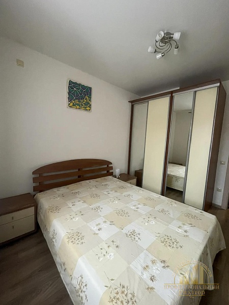 Снять 2-к квартиру, 380 кв.м.
