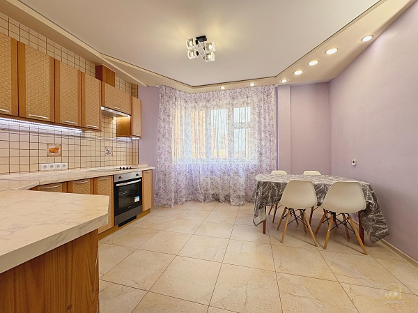 Снять 3-к квартиру, 91 кв.м.