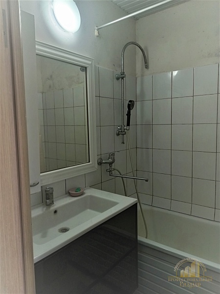 2-к квартира, 60 кв.м.