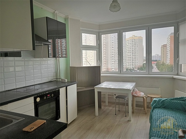 2-к квартира, 60 кв.м.
